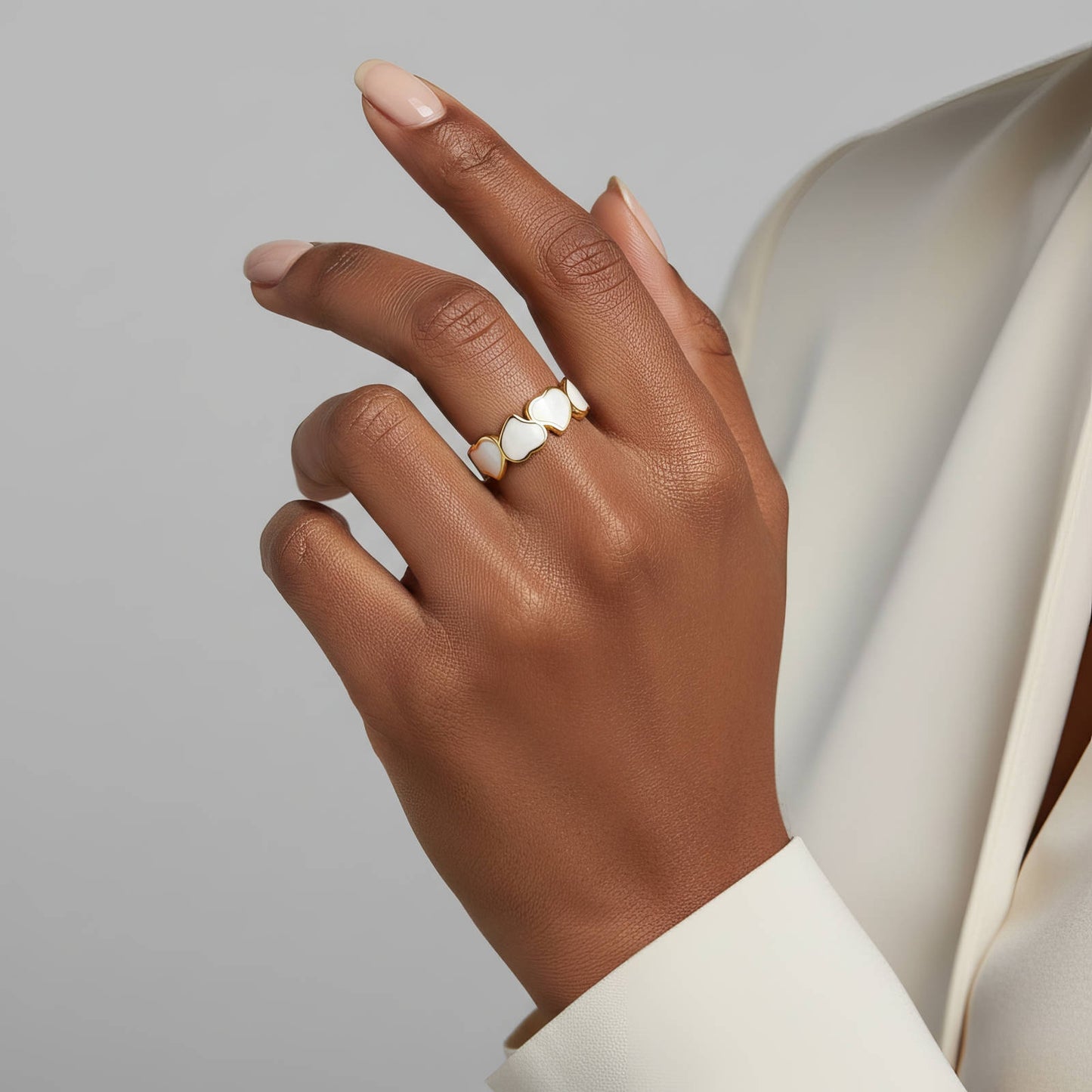 Serein Lined  Hearts Ring