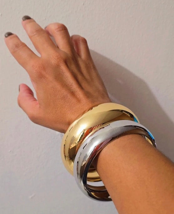 Polished Harmony Bangle Bracelet