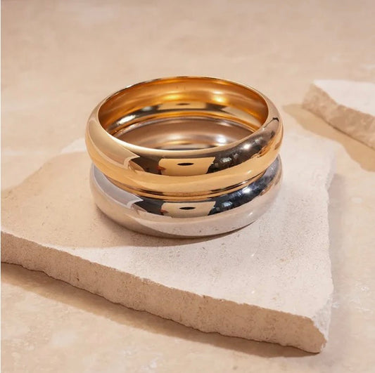 Polished Harmony Bangle Bracelet